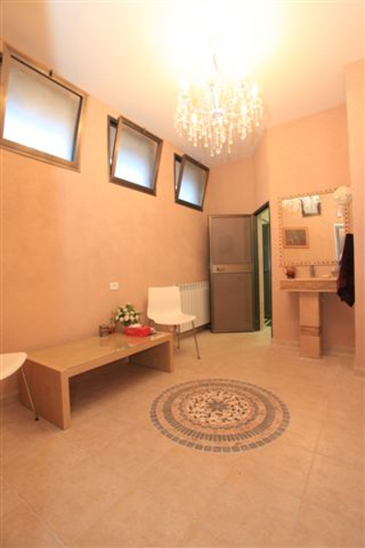 תמונה של יפית