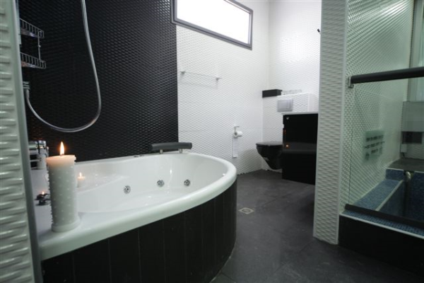 תמונה של עובדה