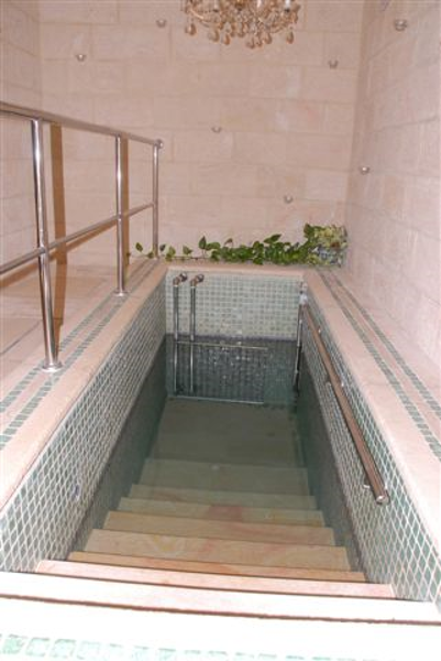 תמונה של שואבה - ליד בית הכנסת*